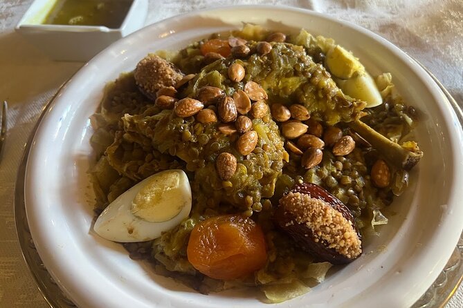 Casablanca City Night Tour and Traditional Moroccan Dinner - The Old Medina in a short evening walk