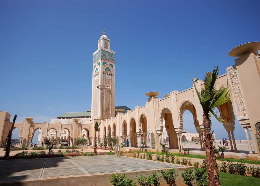 Casablanca Day Tour from Marrakech and Big Mosque Visit - Sacred Heart Cathedral and Casablanca’s French colonial chapter
