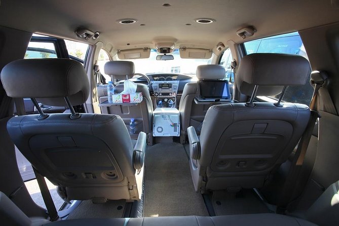 Casablanca Mohamed V Airport to Hotels Private Arrival transfer - Flight delays and late-night arrivals