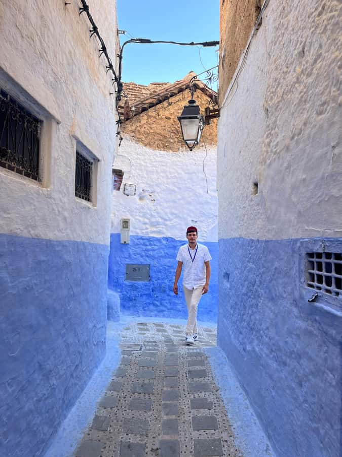 Chefchaouen: Hidden Gems Guided Tour with Mint Tea - The Kasbah and its 15th-century story