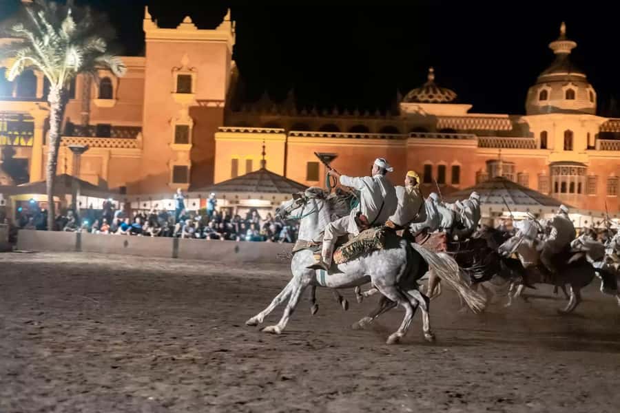 Chez Ali Dinner & Horsemen Show From Marrakech - Music, folklore, and the parade around your table
