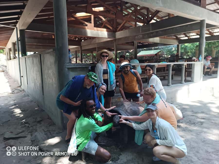 Curieuse Guided Tour, St Pierre, BBQ & 2 Snorkel Stops - Meeting Curieuse’s enormous residents