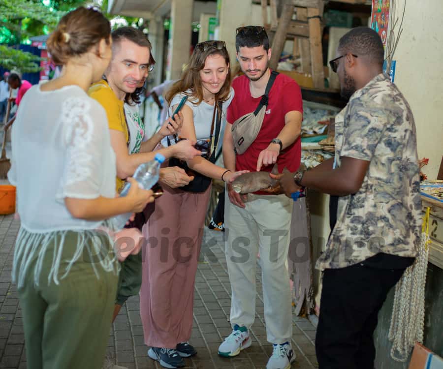 Dar es Salaam City Center: Walking Tour - A fast introduction to central Dar es Salaam