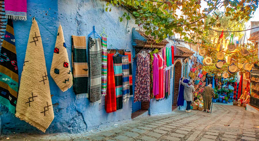 Day Tour to Chefchaouen from Fes with Local Expert - What the $21 price really buys you