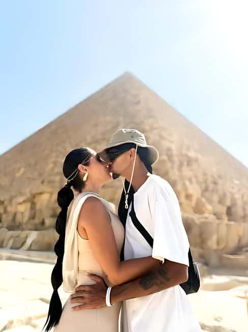 Discover Cairo: Pyramids, Museum & Sphinx Tour from Hurghada - Key points to know before booking