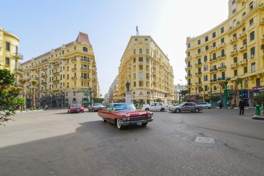 Discover Cairo: Pyramids, Museum & Sphinx Tour from Hurghada - Lunch and the optional Nile boat ride