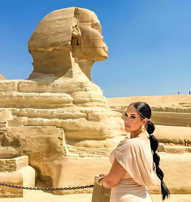 Discover Cairo: Pyramids, Museum & Sphinx Tour from Hurghada - The overnight departure from Hurghada