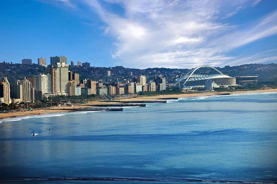 Durban: City Sightseeing and Walking Tour - Victoria Street: start with Durban’s everyday life