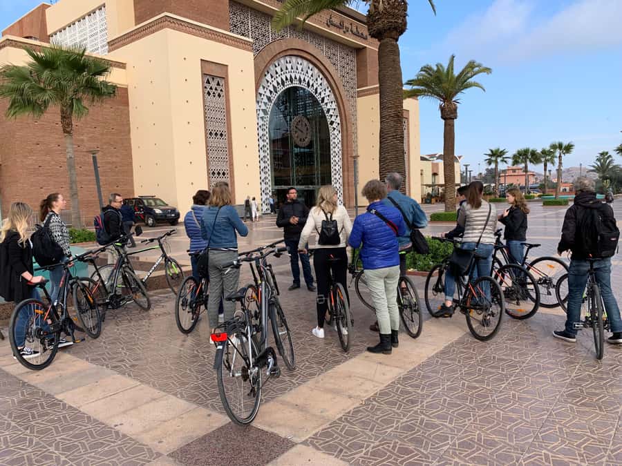 Dutch Bike Tour in Marrakech with Local Guide - What the Dutch-speaking guide adds
