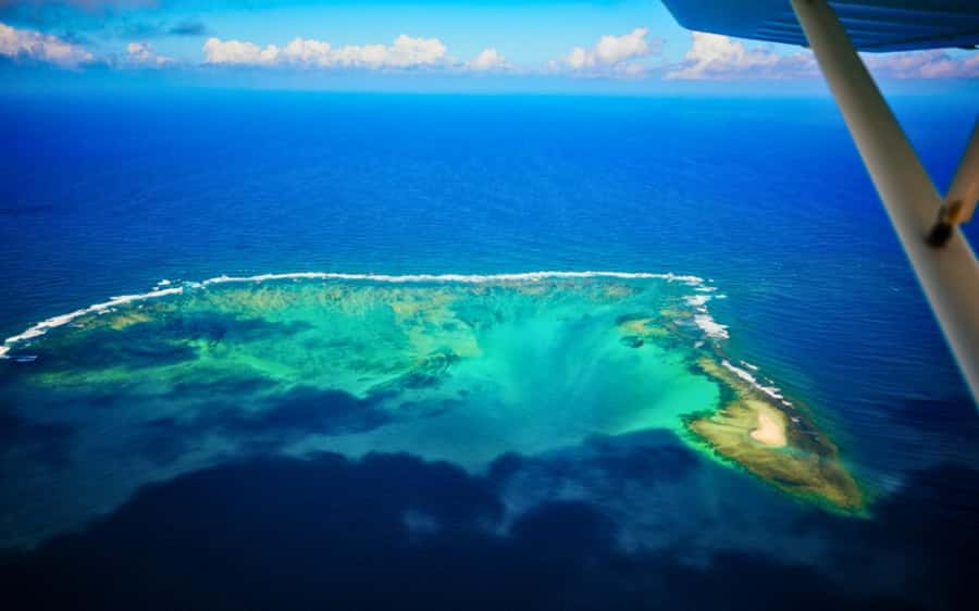 East Coast Mauritius Private Scenic Seaplane Tour - Seeing Île aux Cerfs from above