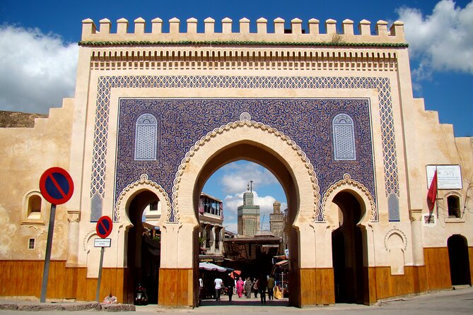 Exclusive Fez Medina Walking Tour with Private Guide - Nejjarine Museum explains Fez’s woodwork