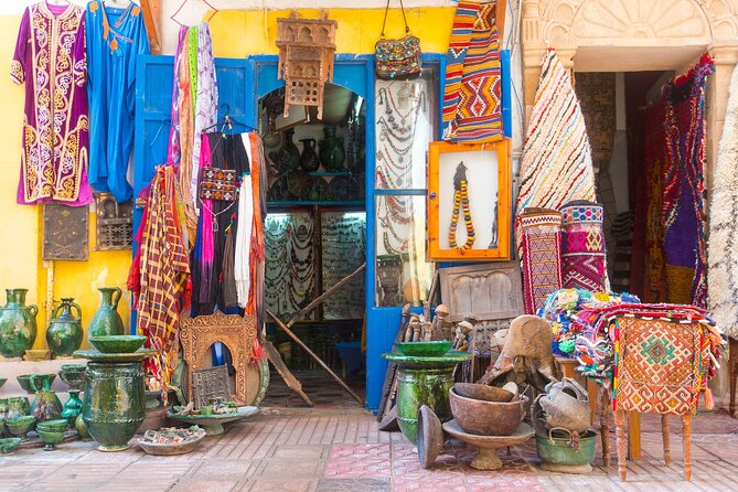 Explore Agadir Souk El Had With a Licensed Tour Guide - The size of the group matters