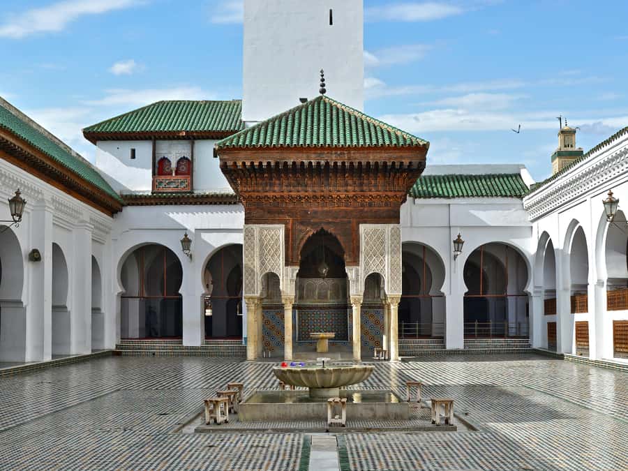 Fes: Royal Palace, Madrasa, Tannery & Souks and Medina Tour - Key points at a glance