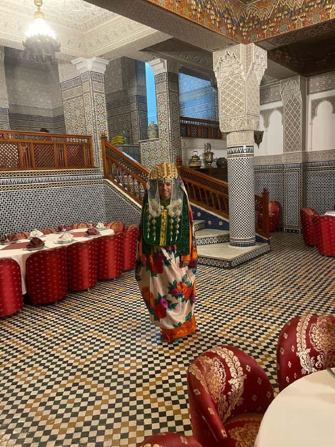 Fes : Unforgettable Dinner Show Experience with hotel pickup - Booking advice for a smoother night