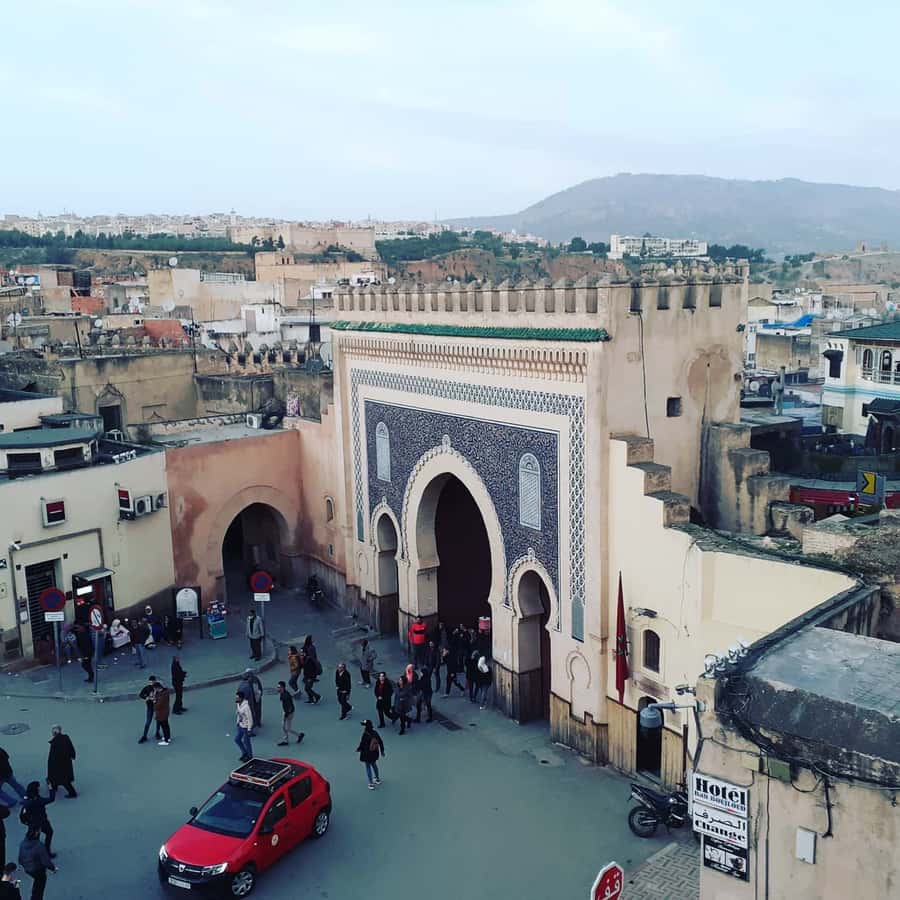 Fez: Half-Day City Private Walking Tour with a Guide - Janan Sabil, ramparts, and the city from above