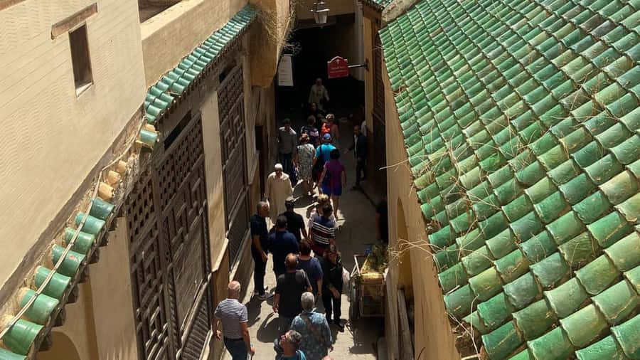 Fez Medina Guided Tour - Artisan cooperatives and the shopping question