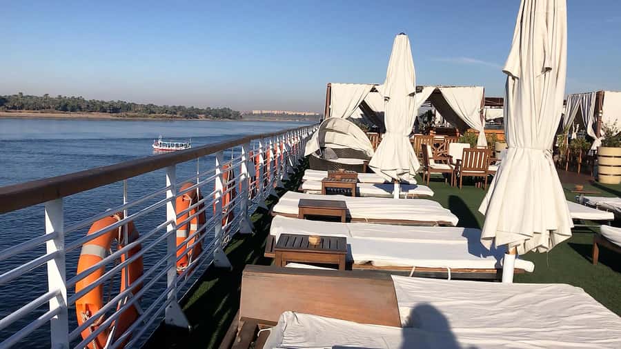 From Aswan: 4-Day Nile Cruise from Aswan to Luxor with Guide - Who will get the most from this cruise