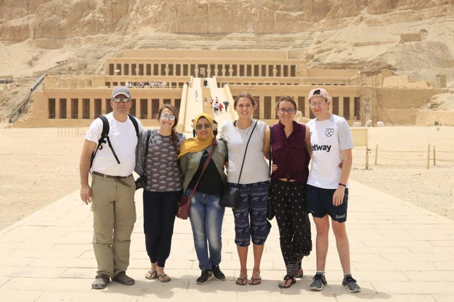 From Aswan:4 Days Nile Cruise Luxor Abu Simbel & Air Balloon - Extra costs and practical planning