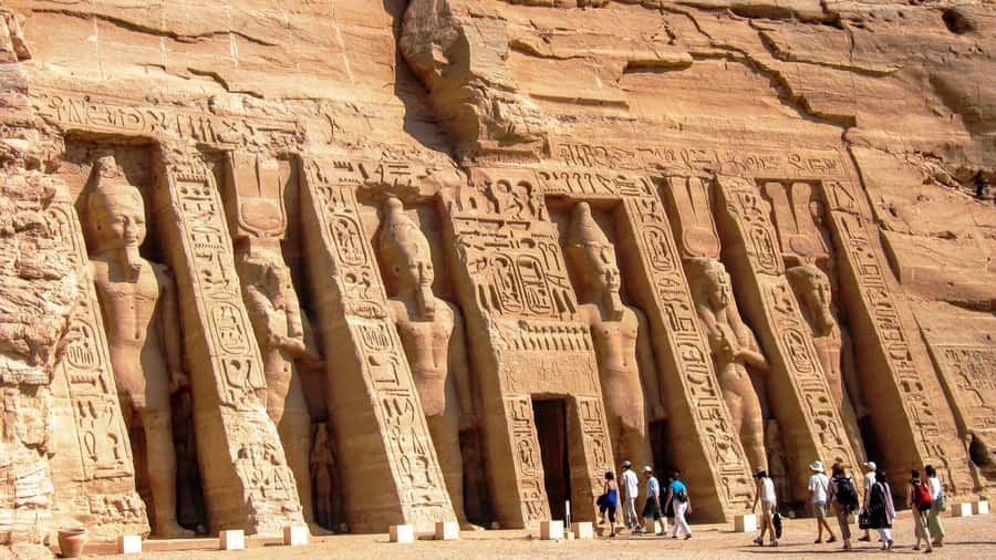 From Aswan: Abu Simbel Temple Day Trip with Hotel Pickup - Why Abu Simbel is worth a full day from Aswan