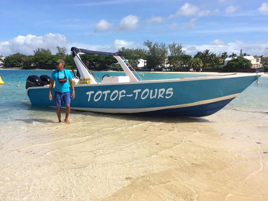 From Blue Bay: Ile aux Cerfs Speedboat Excursion with BBQ - Blue Bay Marine Park Comes First