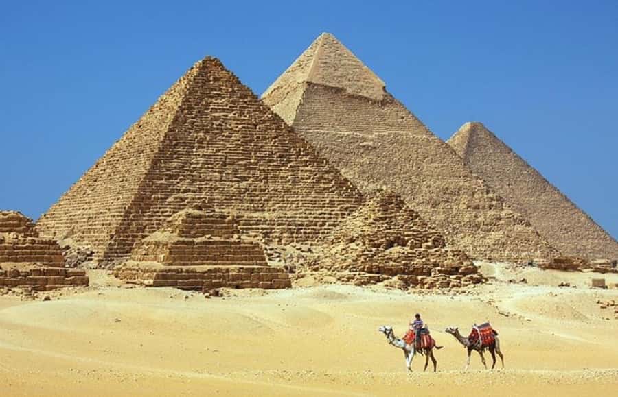 From Cairo: 5-Day Egypt Highlights Private Tour with Flights - Who should book this fast-moving route