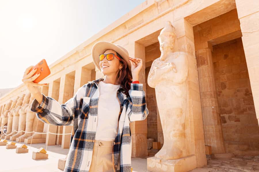 From Cairo: Luxor & Hot Air Balloon Private Trip by Plane - Your evening flight and short Luxor hotel stay