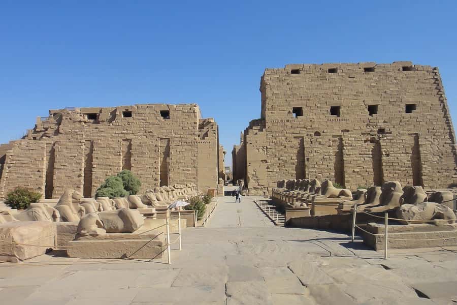 From Cairo: Private All-Inclusive Tour of Luxor by Plane - Is $370 a fair price?