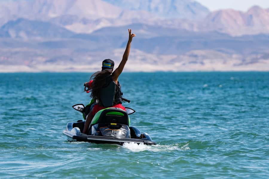 From Cairo: Red Sea Full-Day Trip with Optional Jet Ski Ride - The day room add-on is worth considering