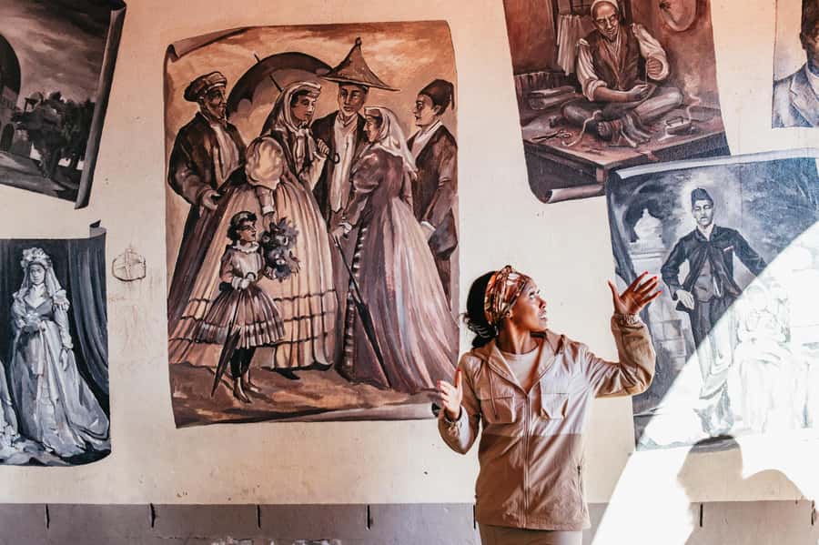 From Cape Town: Cape Peninsula & Boulders Penguin Beach Tour - Noordhoek Farm Village and a useful pause