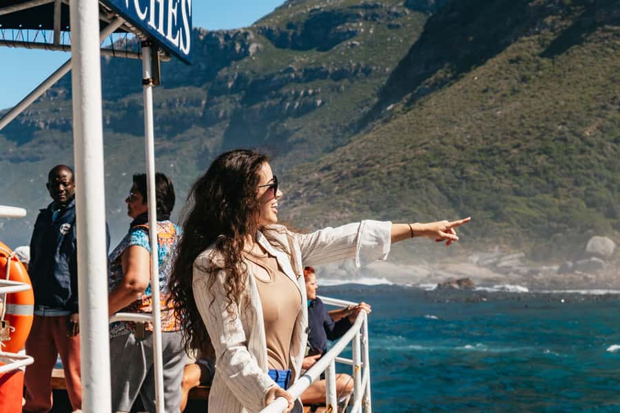 From Cape Town: Cape Peninsula & Boulders Penguin Beach Tour - The lighthouse walk: rewarding, but not effortless
