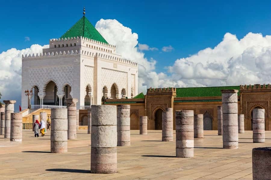 From Casablanca: Rabat Imperial City Day Trip - Rabat Medina, local streets and traditional craft