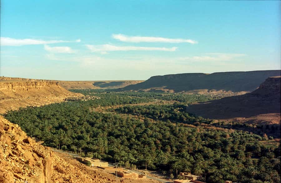 From Fes: 2-Day Luxury Desert Tour to Marrakech & Back Fez - Why the Fes to Merzouga route is worth the long drive