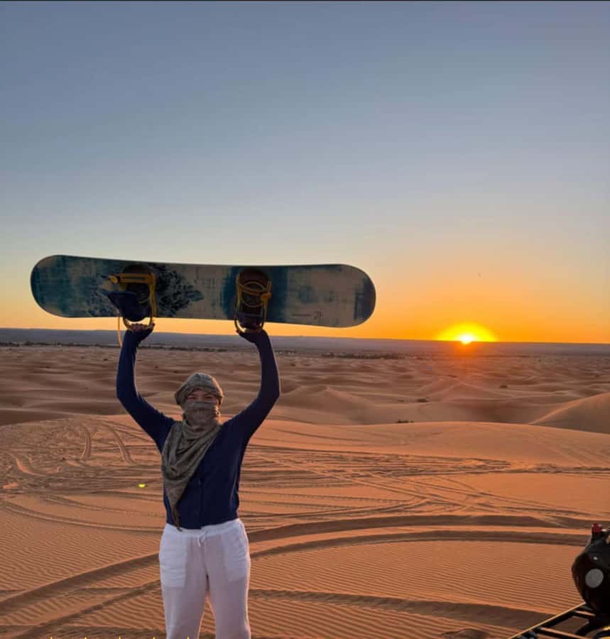 From Fes: 2-Day Merzouga Desert Trip w/Luxury Tent & Dinner - Midelt lunch and the Ziz Valley