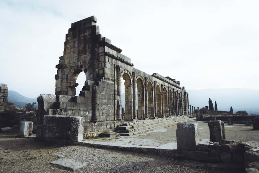 From Fes: Volubilis, Moulay Idriss and Meknes Full-Day Trip - Three very different Moroccan stops in one day
