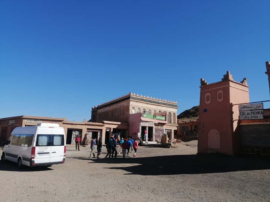 From Fez: 2-Day Marrakech via Merzouga Desert Tour - Midelt, the Ziz Valley, and Erfoud