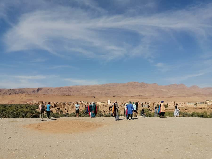 From Fez: Sahara Desert 2-Day Tour with Merzouga Camp Stay - Sunrise over Erg Chebbi and the return road