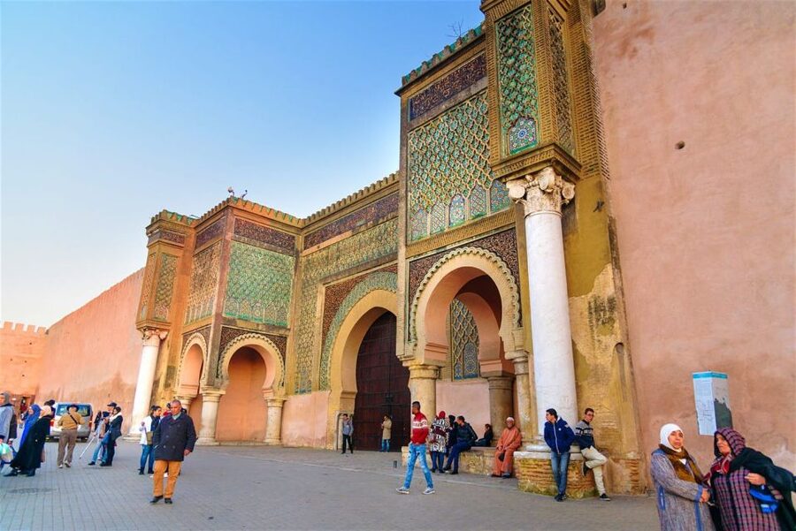 From Fez: Volubilis Moulay Idriss and Meknes Day Trip - Who should book this day out