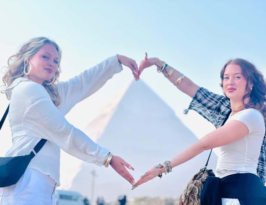 From Hurghada: Cairo and Giza Highlights Full-Day Tour - Which guide might you get?