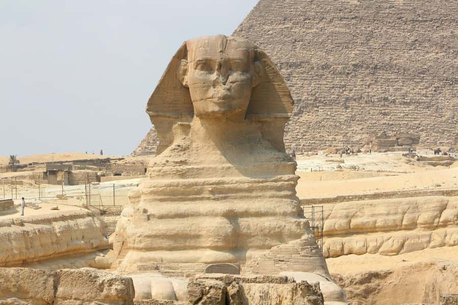 From Hurghada: Pyramids & Museum Small Group Tour by Van - Giza Pyramids and the Great Sphinx