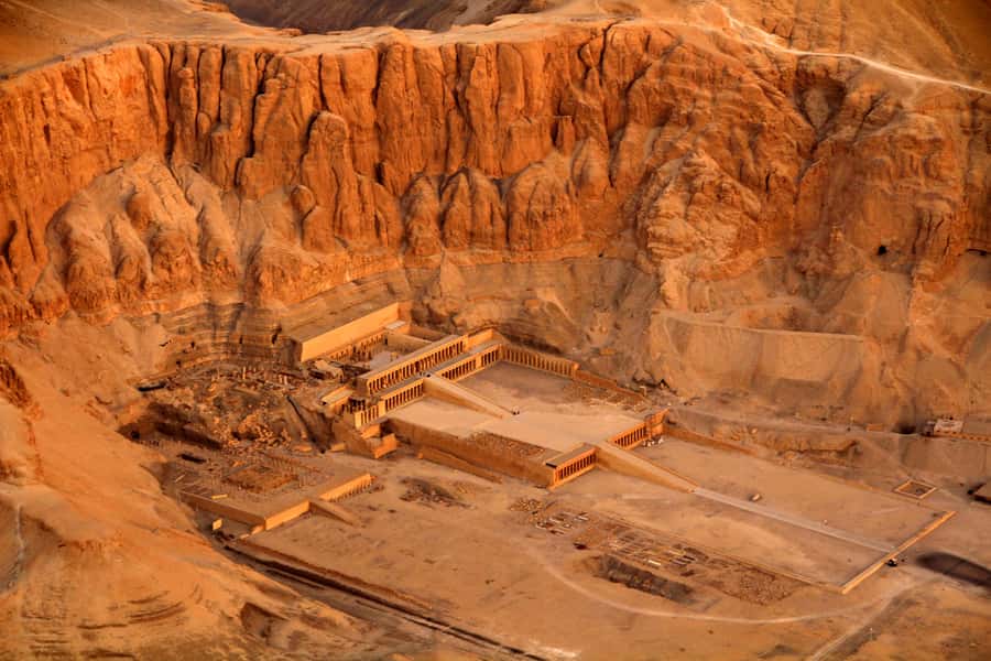 From Luxor: Guided Tour to East or West Banks with Lunch - Is $64 good value?
