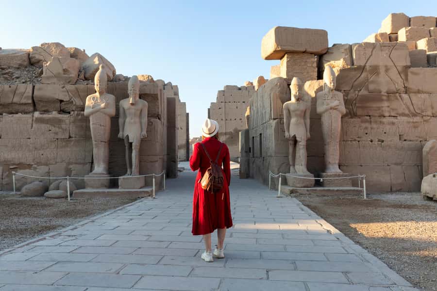 From Luxor: Guided Tour to East or West Banks with Lunch - Hatshepsut Temple: a striking royal statement