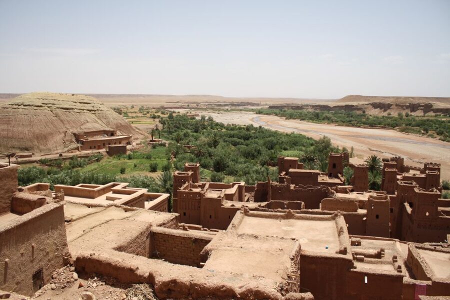 From Marrakech: 2-Day Sahara Tour to Zagora & Ait Ben Haddou - Reaching Zagora and riding to camp