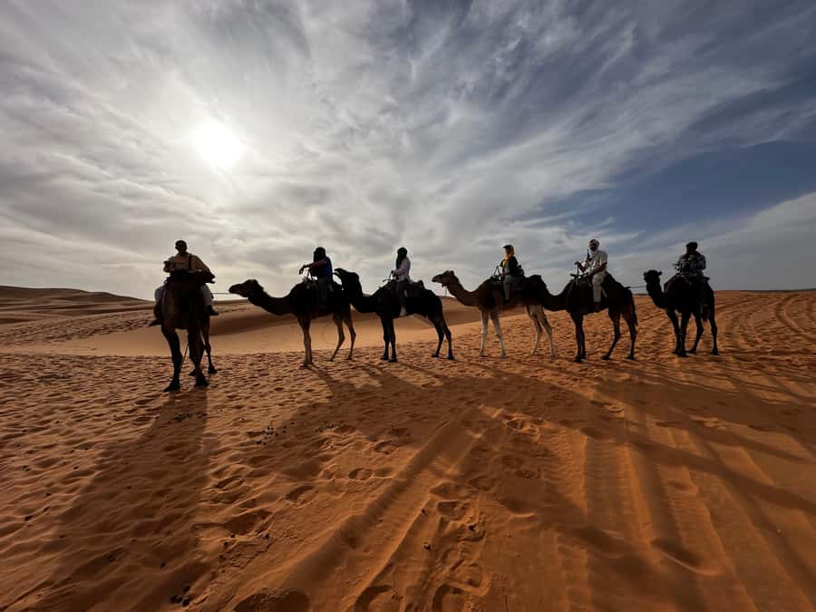 From Marrakech: 3-Day Sahara Tour with Private tent & Meals - Sunrise, breakfast, and the long return