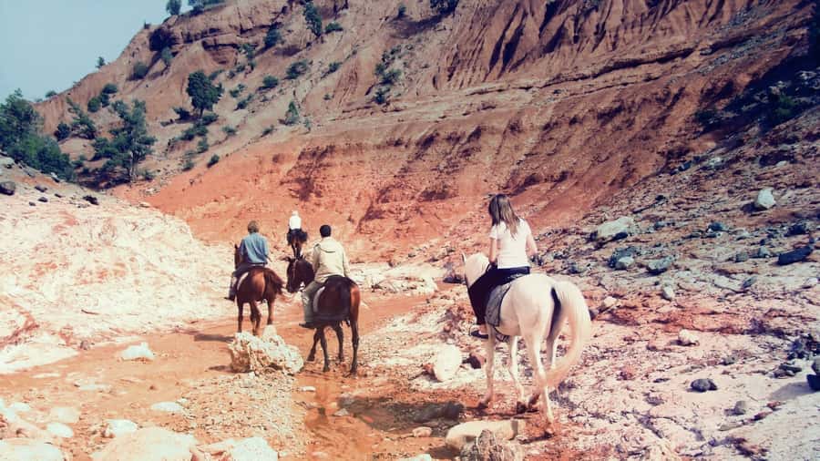 From Marrakech: Atlas Mountains 45-Minute Horseback Ride - Leaving Marrakech for the High Atlas foothills