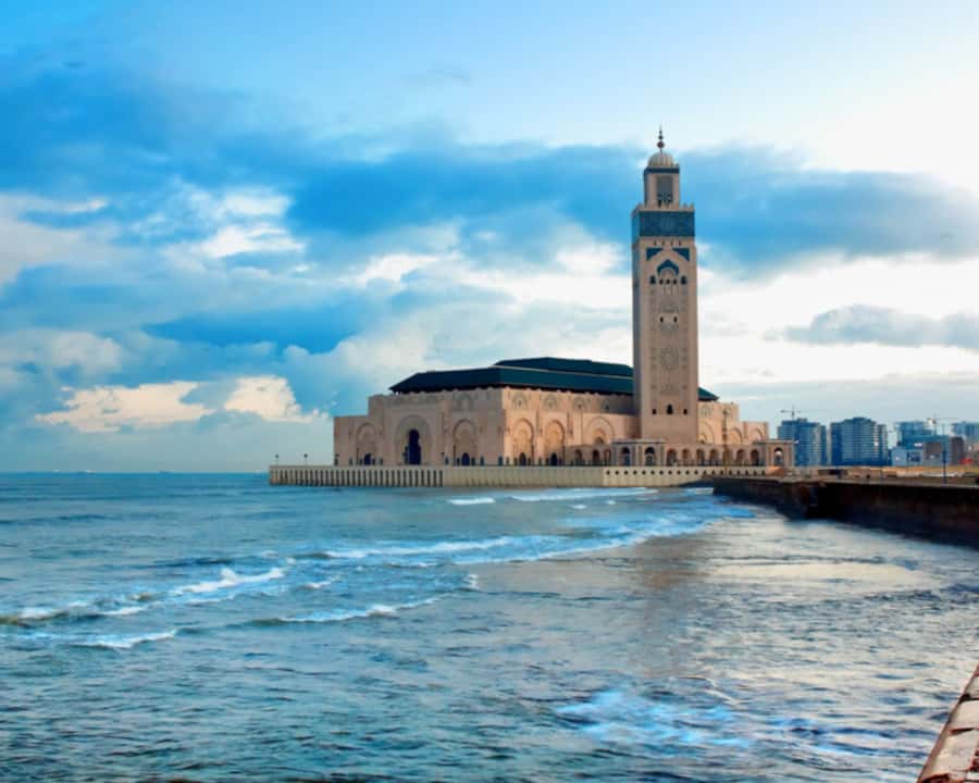 From Marrakech: Casablanca Tour with Hassan II Mosque Visit - Guide quality, group size, and the human side of the day