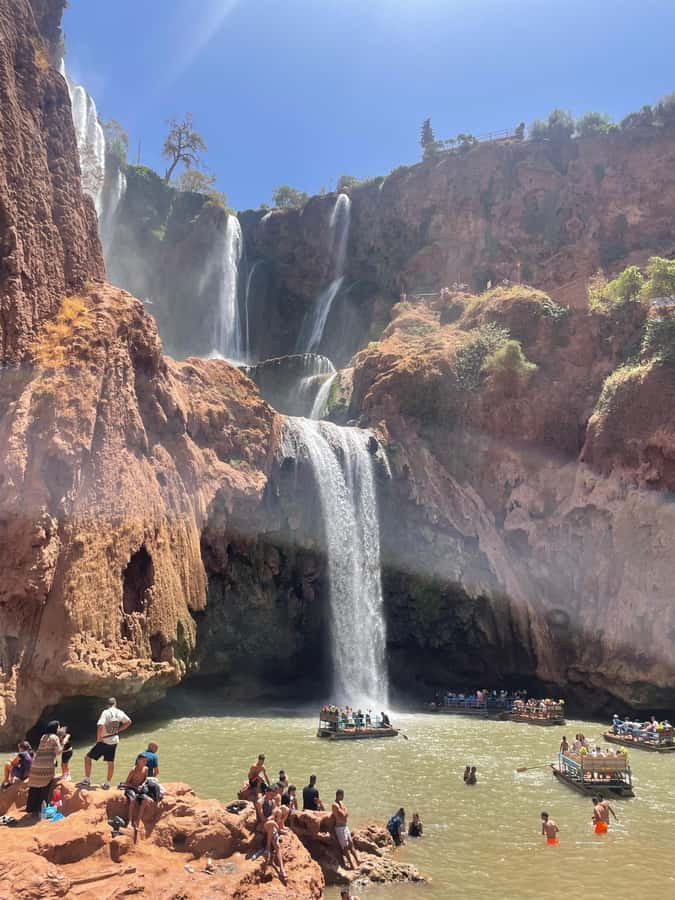From Marrakech: Ouzoud Waterfalls Guided Hike and Boat Trip - The descent through the valley