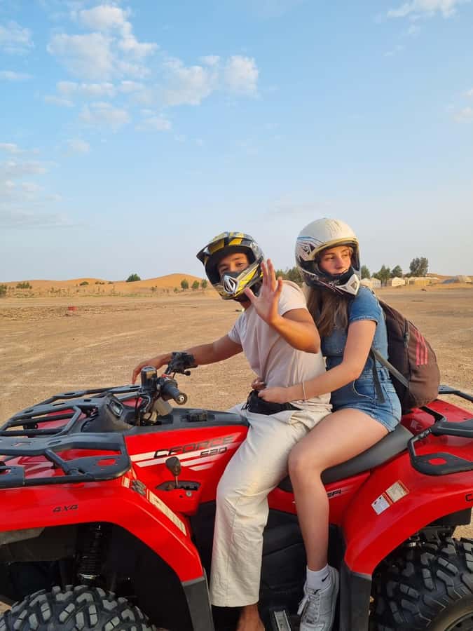 From Marrakech to Merzouga Erg Chebbi: 4-Day Desert Tour - Day 1: crossing Tizi N’Tichka to Ait Benhaddou and Dades