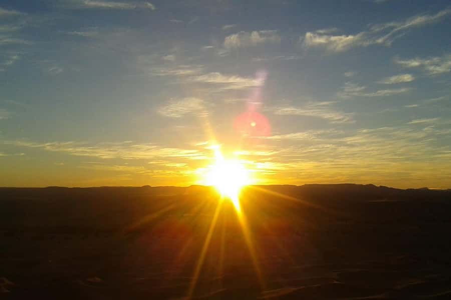 From Marrakesh: Sunset Dinner in Agafay at Berber Camp - Guides, transport, and the group experience