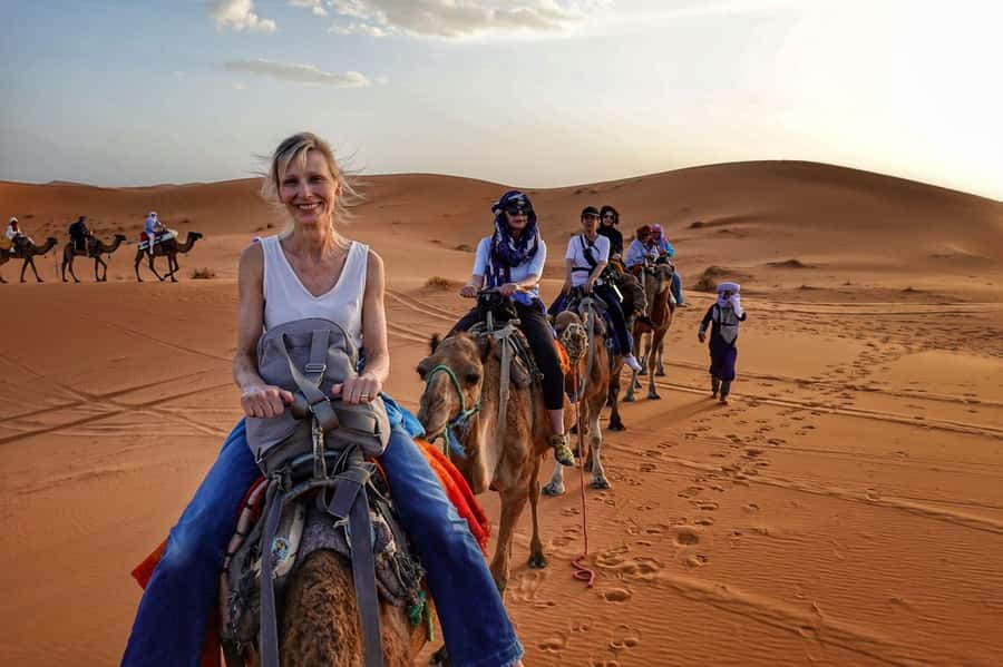 From Merzouga: Overnight Camel Trek over Erg Chebbi Dunes - Sleeping in the Berber camp