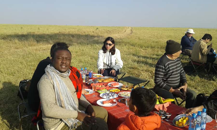 From Nairobi: 3 Days, 2 Nights Maasai Mara Group Safari - The real cost: $199 plus park fees